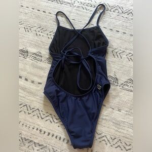 JOLYN SUIT “DAYNO” NAVY BLUE